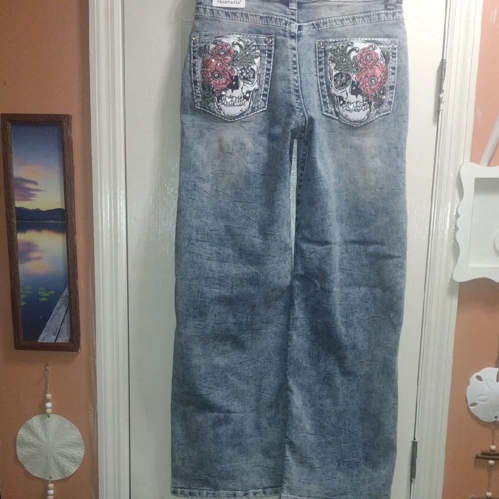 Telepatía Women's Acid Wash Wide Leg Jeans in Light Blue